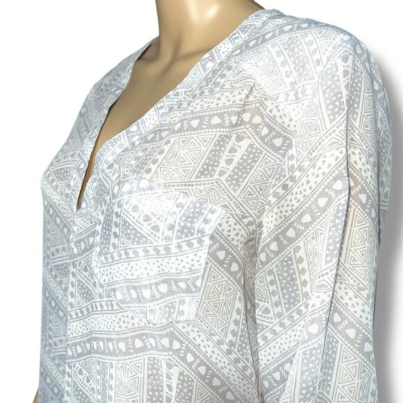 Maurices Womens Blouse Top Pullover V Neck Roll Tab Sleeve Nearly Sheer Gray Med - Picture 6 of 10